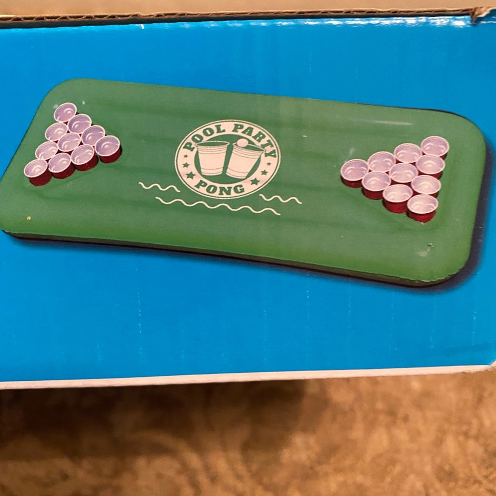 Floating Inflatable Party Pong Pool Game NIB - Picture 2 of 3